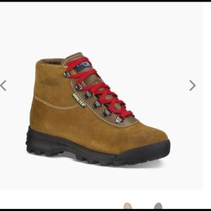 Vasque Sundowner Women's GTX Hiking Boot-